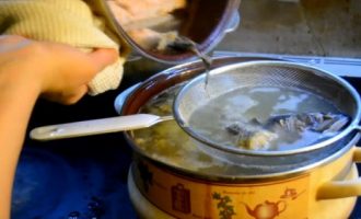 Рецепт рибного супу з фото покроково. Просто і смачно!