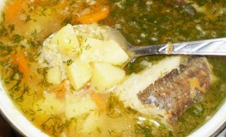Рецепт рибного супу з фото покроково. Просто і смачно!