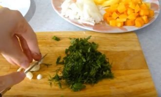 Рецепт супу з фрикадельками і вермішеллю