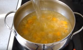 Рецепт супу з фрикадельками і вермішеллю