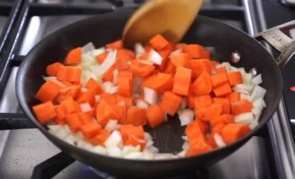 Рецепт супу з овочами і мясом з фото   просто і смачно!