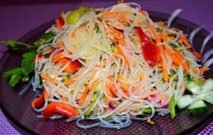 Салат з фунчозой   рецепти на всі випадки