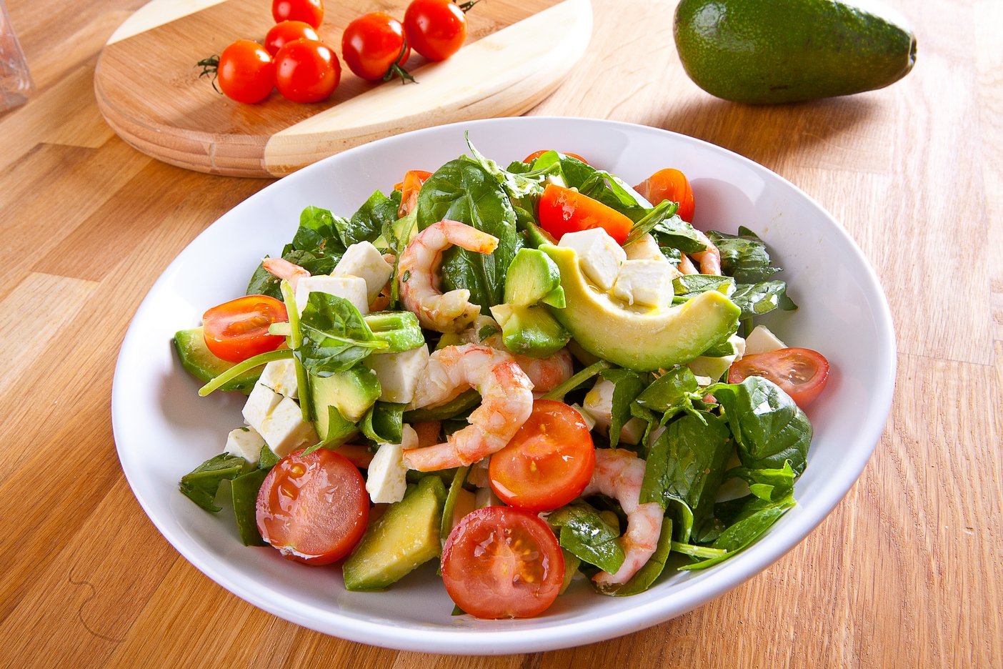 Салат з креветками та авокадо   8 смачних рецептів приготування