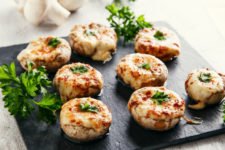 Печериці, запечені в духовці   7 простих і смачних рецептів