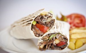 Шаурма в домашніх умовах   рецепти з мясом і без