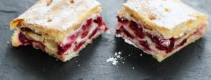 Штрудель з вишнями   рецепти приготування ласощів