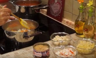 Суп з нерки. Простий покроковий рецепт з фото!
