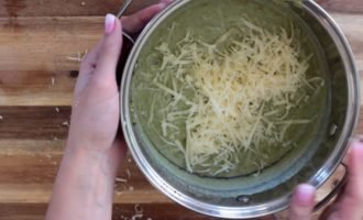 Суп пюре з брокколі з сиром   смачний і простий рецепт!