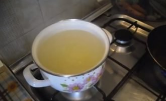 Суп з маслюками. Простий рецепт грибного супу!
