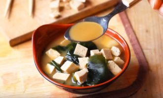 Суп з тофу за 5 хвилин! Японський рецепт смачного супу.