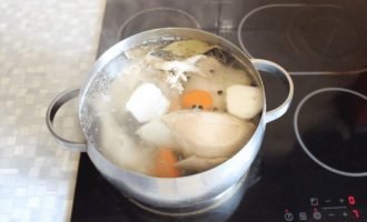 Сирний суп на курячому бульйоні   простіше простого! Рецепт на кожен день