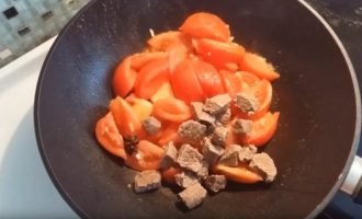 Томатний суп з мясом (яловичиною). Покроковий рецепт!