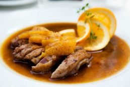 Качка по пекінськи рецепт в домашніх умовах