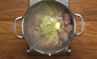 Види заправних супів   кулінарний лікнеп російської кухні!
