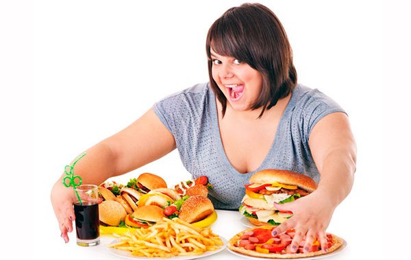 Жир на животі у жінок і дівчат: як від нього позбутися в домашніх умовах
