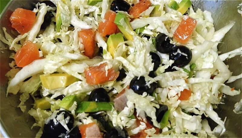 Салати з пекінської капусти — прості та смачні рецепти салату з пекінською капустою