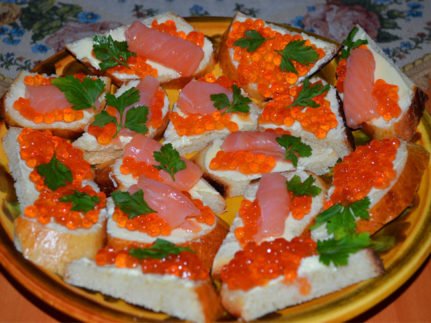 Бутерброди з червоною рибою   13 рецептів швидкої закуски