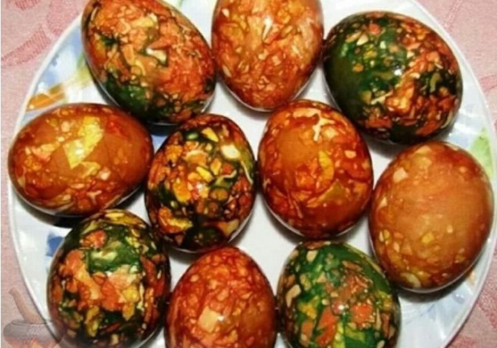 7 перевірених способів зробити мармурові яйця на Великдень