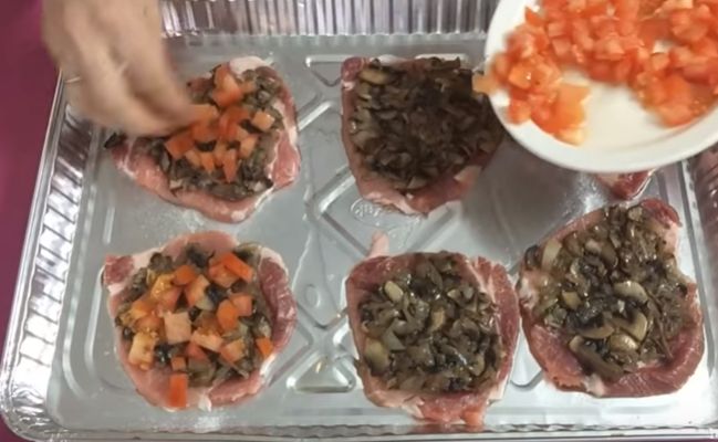 Мясо по французьки з свинини в духовці
