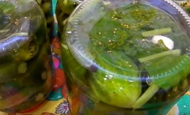 Хрусткі консервовані огірки на зиму — найсмачніші рецепти на 3 літри