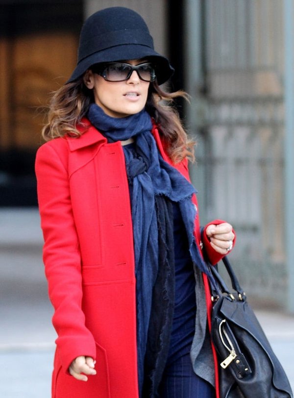 Червоне пальто: з чим носити, фото стильних луків, як поєднувати