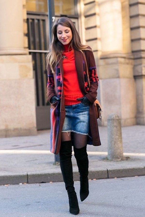 Джинсові спідниці – з чим носити взимку: як поєднати, фото модних образів