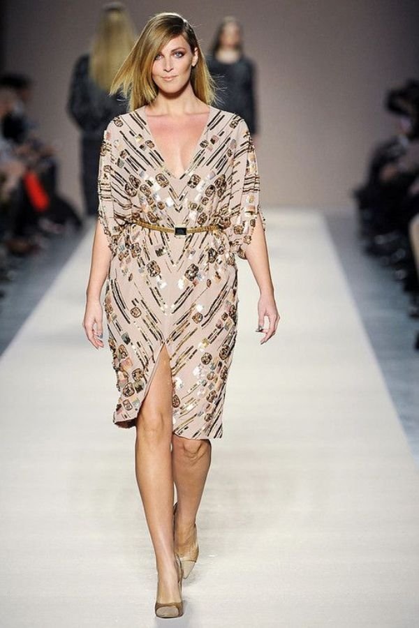 Літні сукні 2020 для повних жінок: модні фасони, тенденції, фото