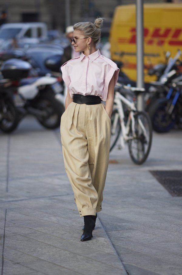 Модні штани 2020 – жіночі, тенденції та тренди, фото образів
